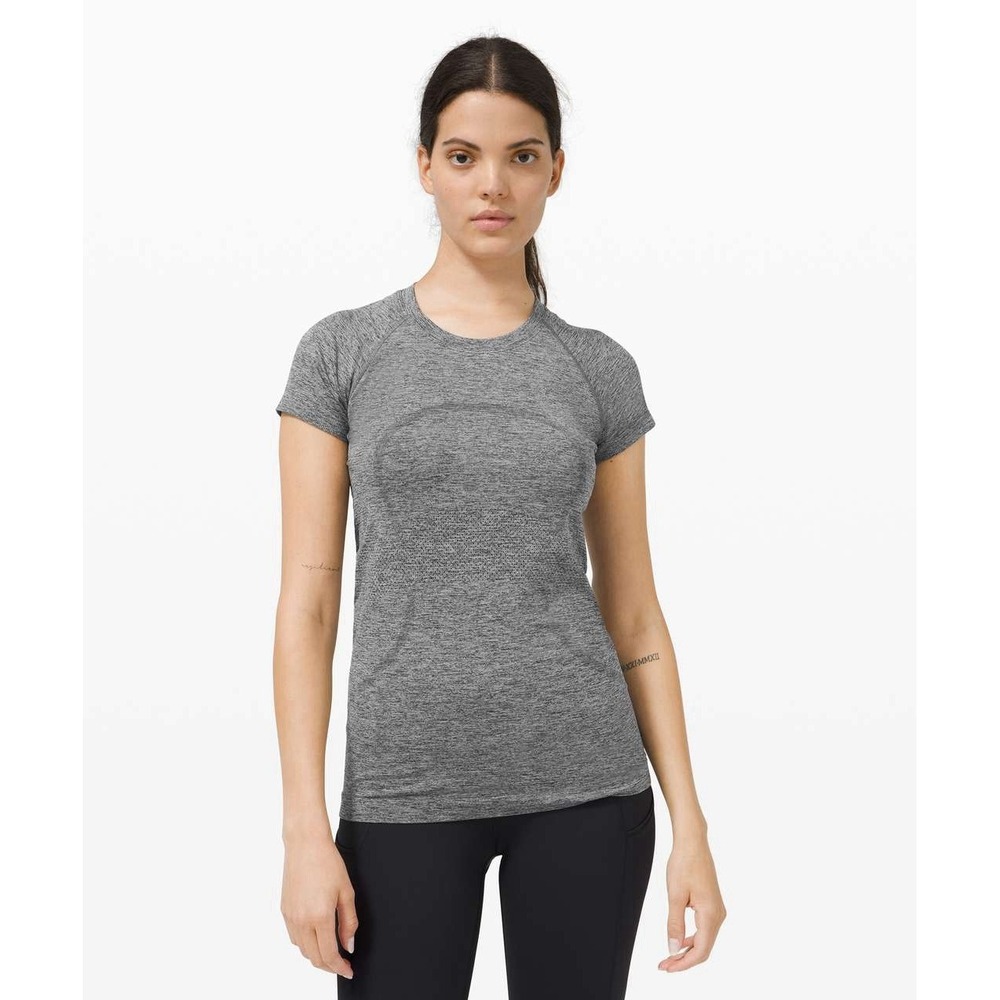 Lululemon Swiftly Tech Short Sleeve 2.0 Silver Drop‎ Size 12 Yoga Pilates